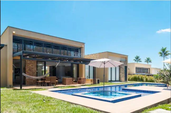 Fincas y Casas Campestres, Venta en Armenia