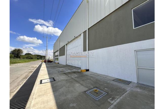 Locales y Bodegas, Alquiler, Yumbo - $33.000.000