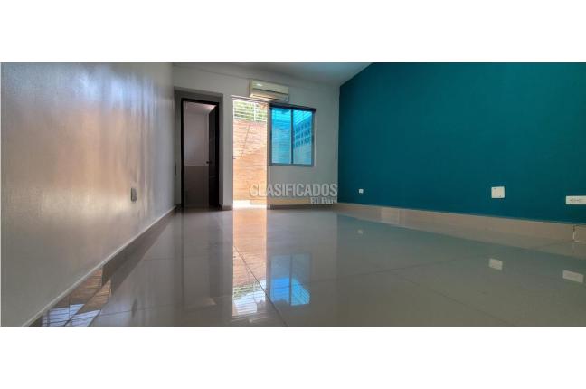 Oficinas y Consultorios, Alquiler, Versalles - $650.000