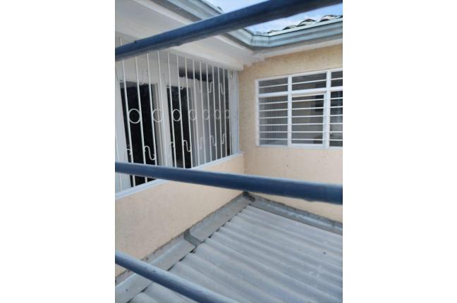 Casas, Alquiler en Santa Elena