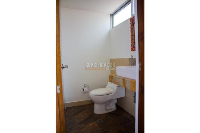 Casas, Venta, Laguna Seca - $1.750.000.000