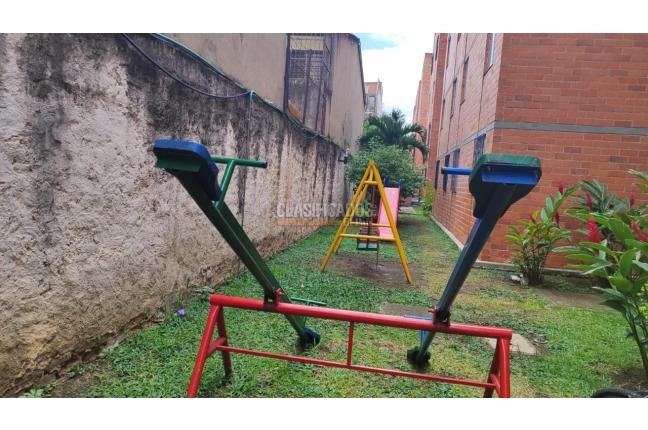 Apartamentos, Venta, Santa Mónica Popular - $150.000.000