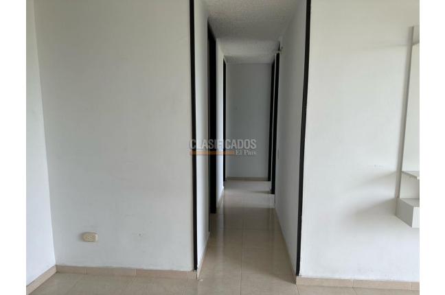 Apartamentos, Alquiler en Naranjos del Caney