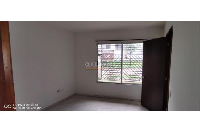 Casas, Venta, Prados del Norte - $980.000.000