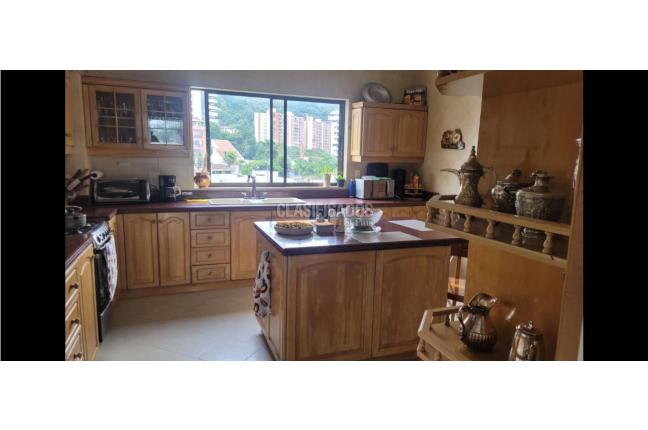 Apartamentos, Venta, Normandía - $2.500.000.000