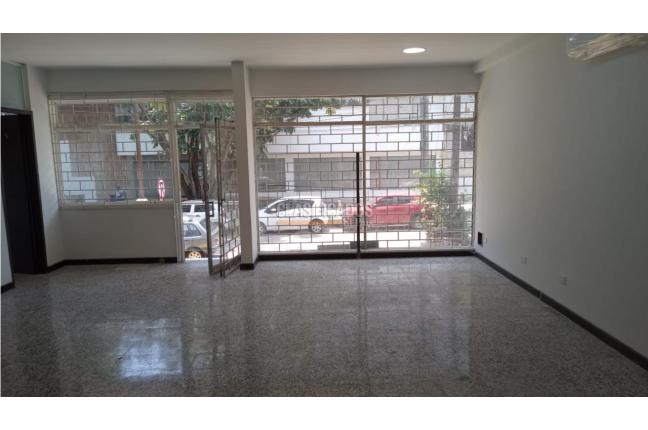 Oficinas y Consultorios, Alquiler en Santa Mónica Norte