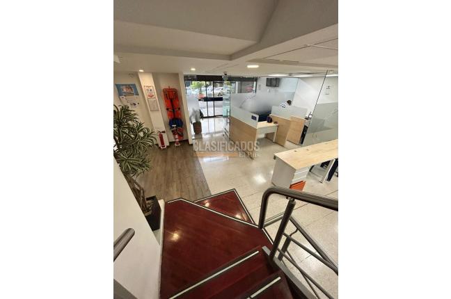 Oficinas y Consultorios, Venta en La Flora