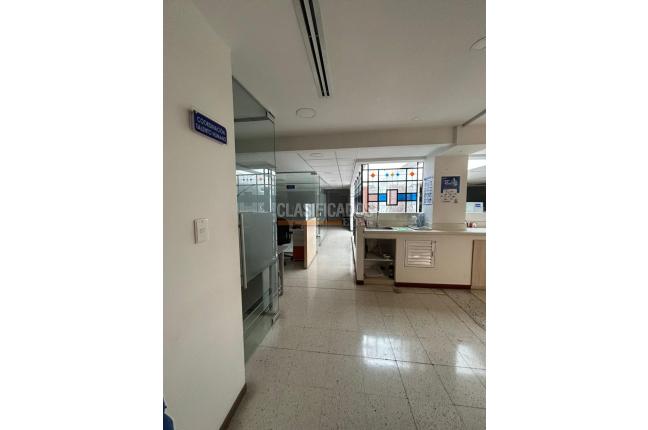 Oficinas y Consultorios, Venta, La Flora - $2.050.000.000