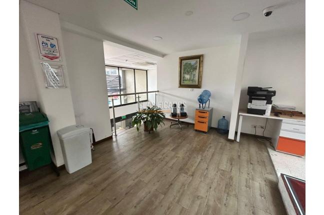 Oficinas y Consultorios, Venta, La Flora - $2.050.000.000