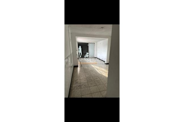 Locales y Bodegas, Venta, El Cedro - $1.390.000.000