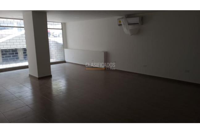 Oficinas y Consultorios, Alquiler en Santa Mónica Norte