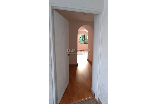 Apartamentos, Venta, Alto de Miraflores - $250.000.000
