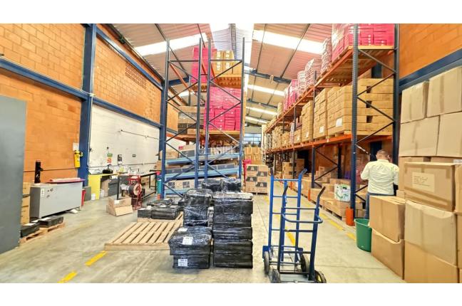 Locales y Bodegas, Alquiler, Yumbo - $9.500.000