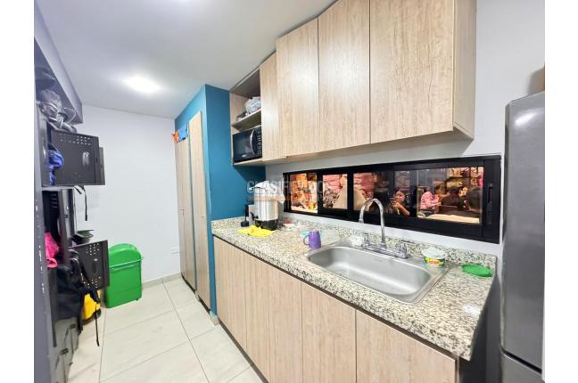 Locales y Bodegas, Alquiler, Yumbo - $9.500.000