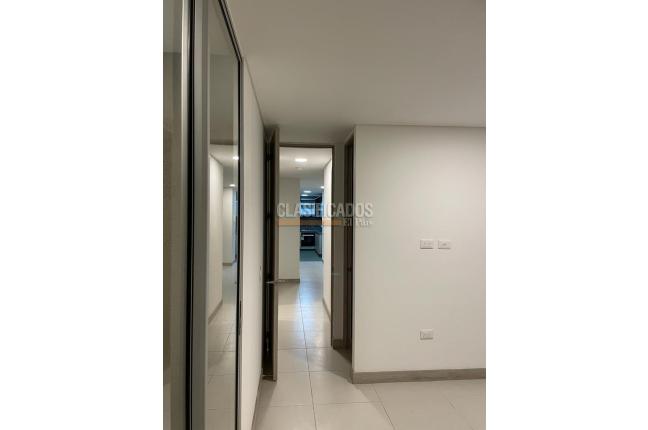 Apartamentos, Venta, La Flora - $590.000.000