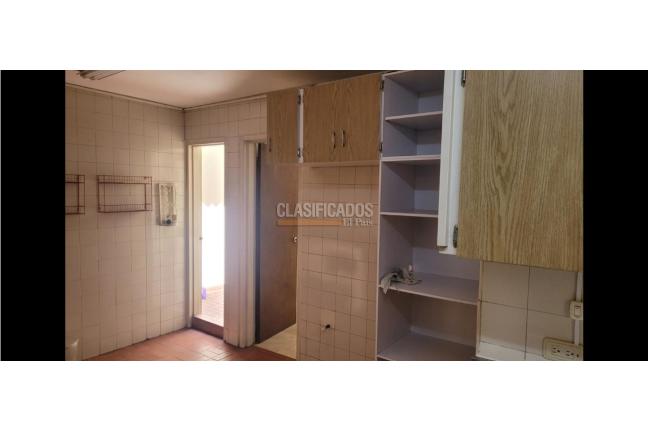 Apartamentos, Venta, Versalles - $300.000.000