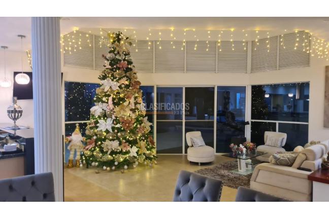 Casas, Venta en La Morada