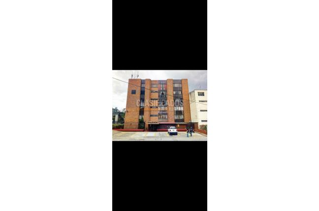 Apartamentos, Venta en Tejares Cristales