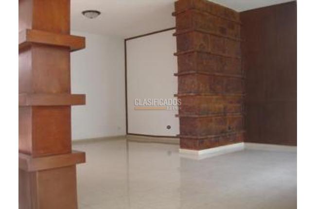 Casas, Alquiler, Granada - $5.500.000