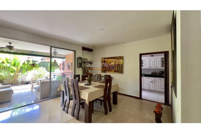 Casas, Venta, Ciudad Jardín - $1.100.000.000