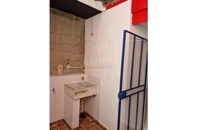Apartamentos, Alquiler, Miraflores - $1.600.000