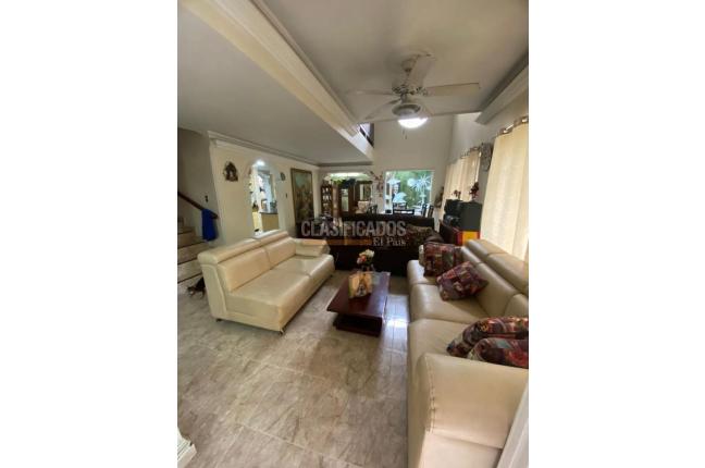 Casas, Venta, Capri - $650.000.000