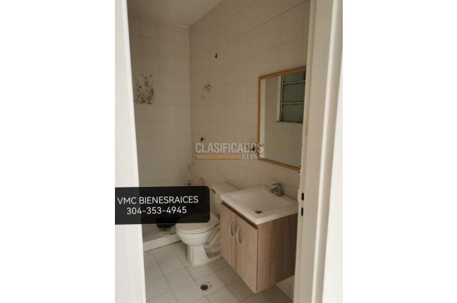 Oficinas y Consultorios, Alquiler en San Vicente