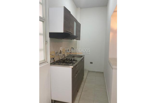 Apartaestudios, Alquiler, Cristóbal Colón - $735.000