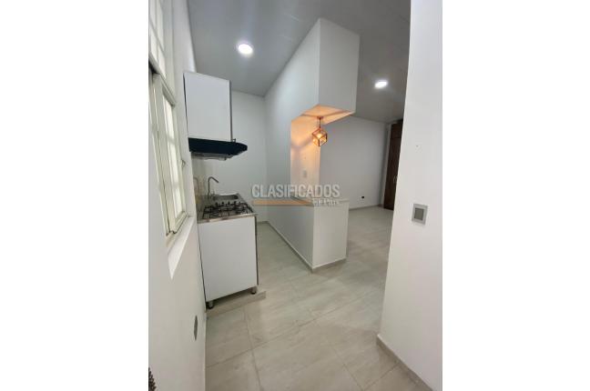 Apartaestudios, Alquiler, Cristóbal Colón - $735.000