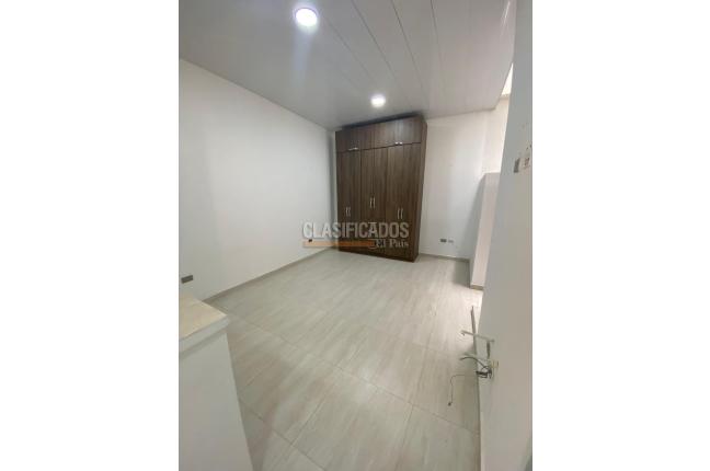 Apartaestudios, Alquiler, Cristóbal Colón - $735.000