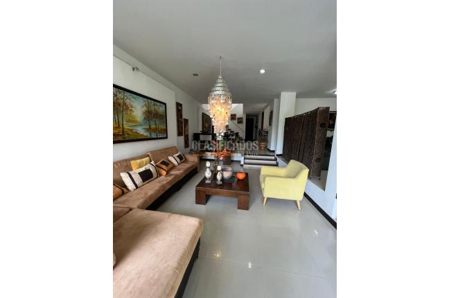 Casas, Venta, Bellavista - $1.400.000.000