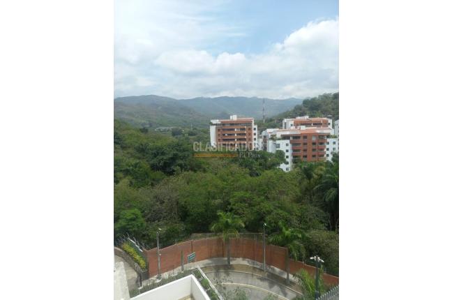 Apartamentos, Venta, Aguacatal - $1.200.000.000