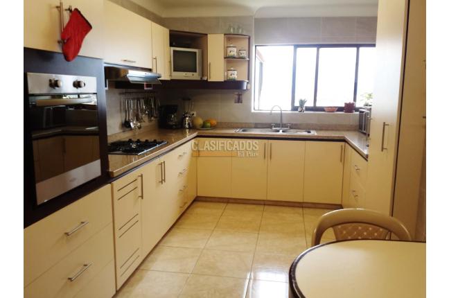 Apartamentos, Venta, Santa Mónica Alta - $990.000.000