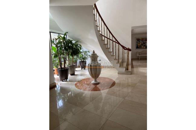 Apartamentos, Venta, Cristales - $1.600.000.000