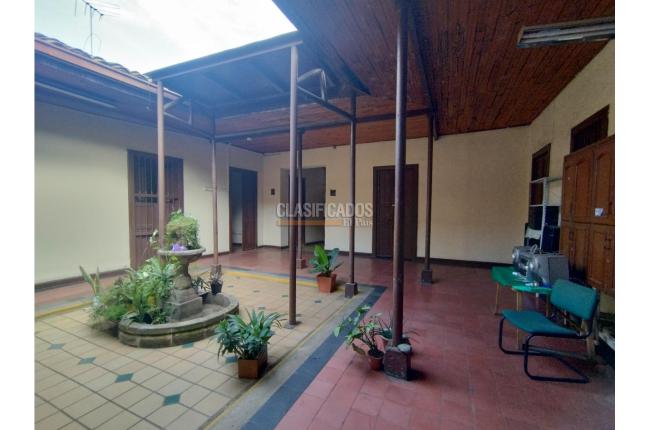 Casas, Venta, La Merced - $2.200.000.000