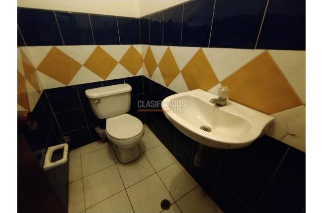 Casas, Venta, La Merced - $2.200.000.000