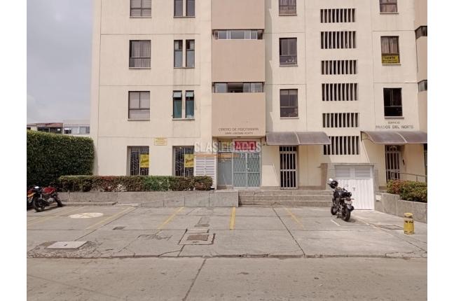 Locales y Bodegas, Venta, Prados del Norte - $180.000.000