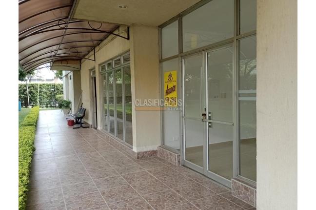 Locales y Bodegas, Venta, Prados del Norte - $180.000.000