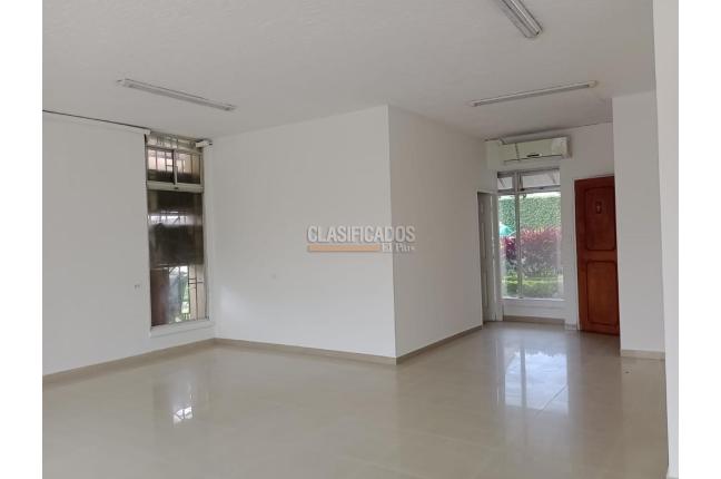 Locales y Bodegas, Venta, Prados del Norte - $180.000.000