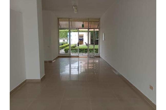 Locales y Bodegas, Venta, Prados del Norte - $180.000.000