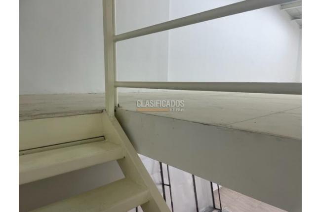 Locales y Bodegas, Alquiler, Santa Rosa - $9.200.000