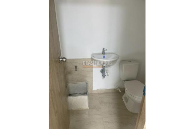 Locales y Bodegas, Alquiler, Santa Rosa - $9.200.000