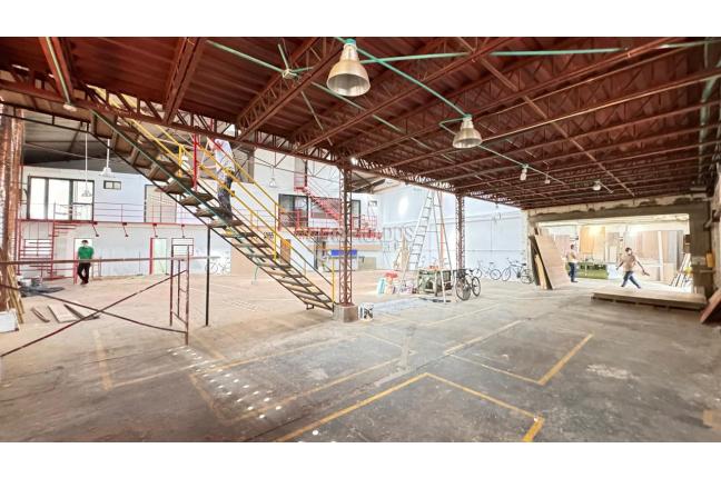 Locales y Bodegas, Alquiler, El Troncal - $8.200.000