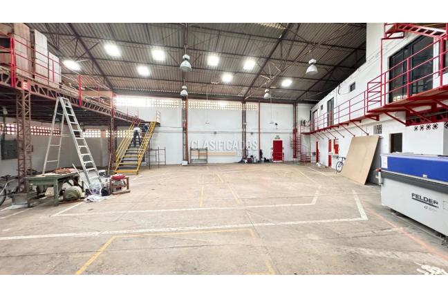 Locales y Bodegas, Alquiler, El Troncal - $8.200.000