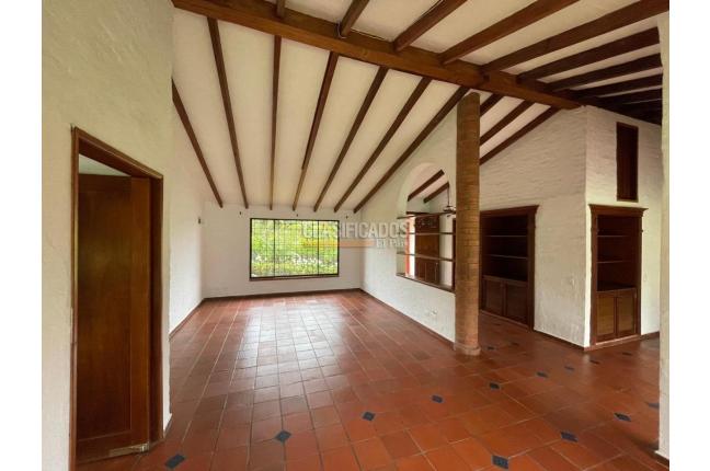 Casas, Alquiler, La Buitrera - $7.300.000