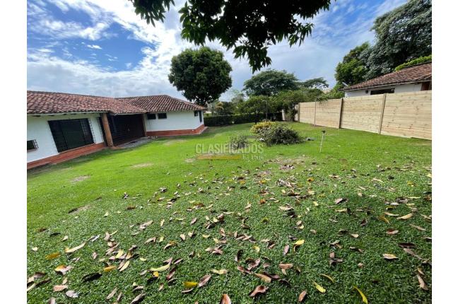 Casas, Alquiler en La Buitrera