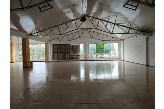 Locales y Bodegas, Alquiler, Manzanares - $4.000.000