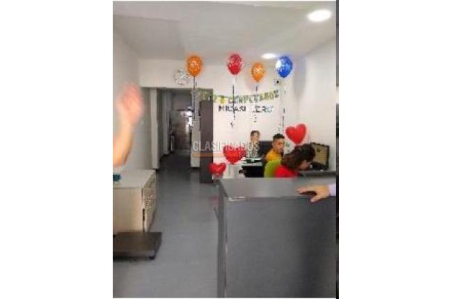 Locales y Bodegas, Venta, Santa Mónica Norte - $1.530.000.000