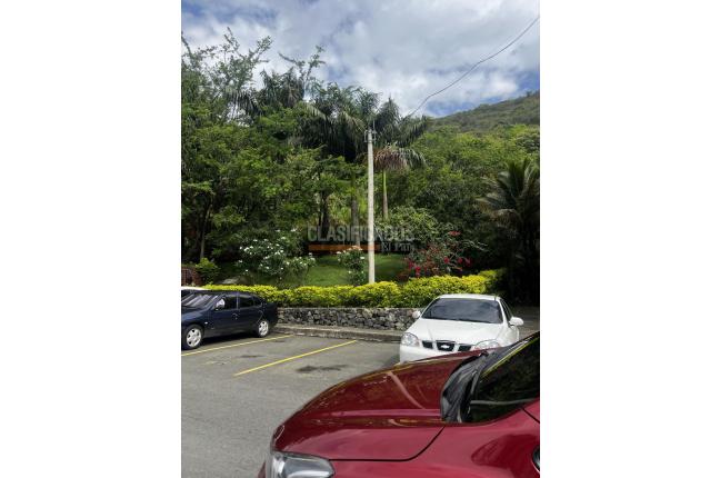 Apartamentos, Venta, Alto Aguacatal - $140.000.000