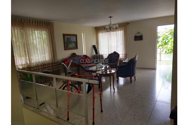Casas, Venta, Los Cámbulos - $990.000.000